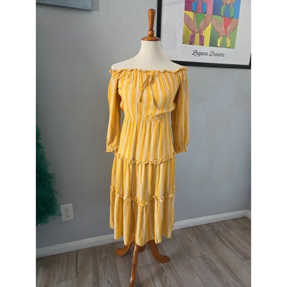 LC Lauren Conrad XS Yellow Striped Dress